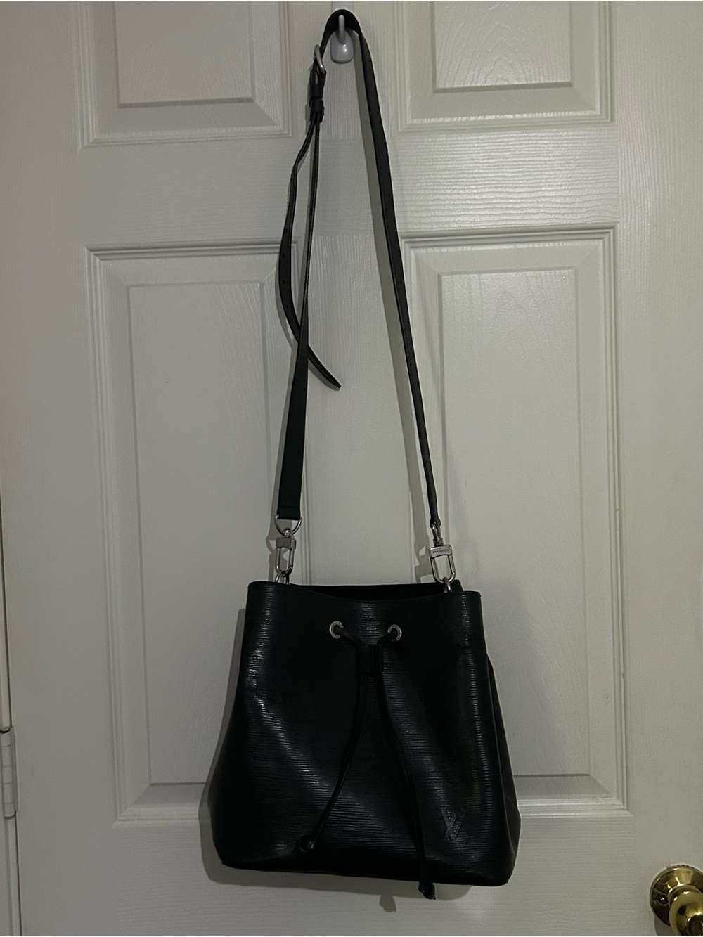 Louis Vuitton Neonoe Epi Leather Bag